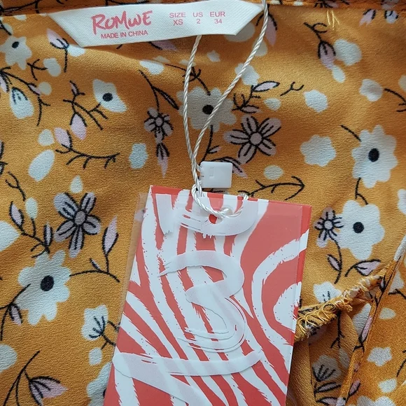 Free w/ the purchase of 2 or more items - Picture 5 of 7